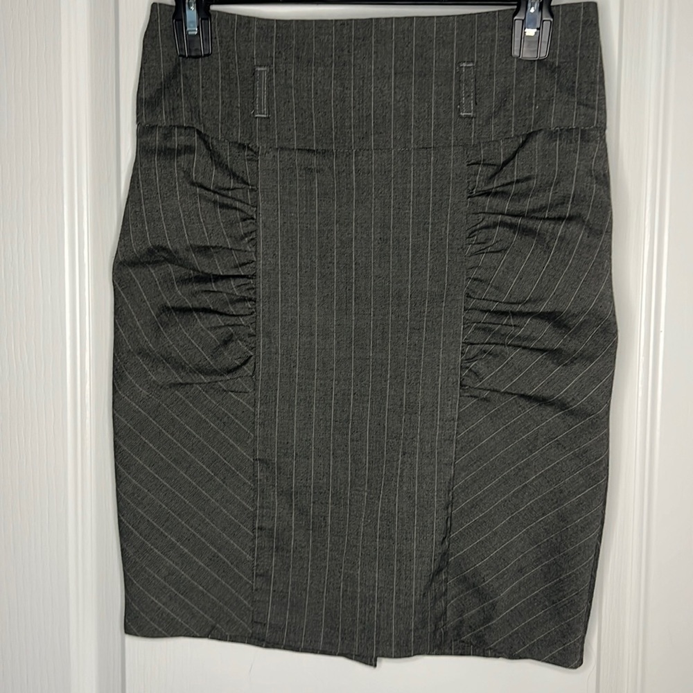 Spacegirlz pencil skirt grey white stripes belt loops Junior 1
